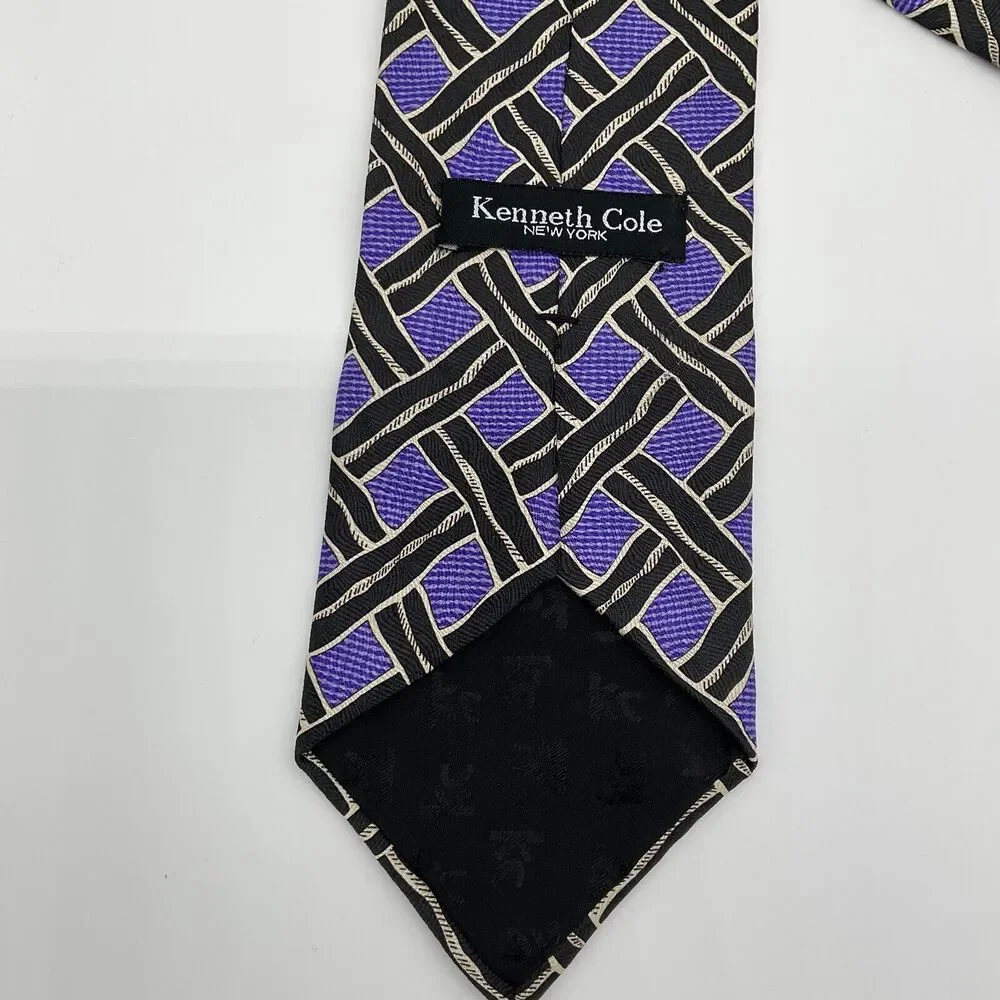 Kenneth Cole kenneth cole